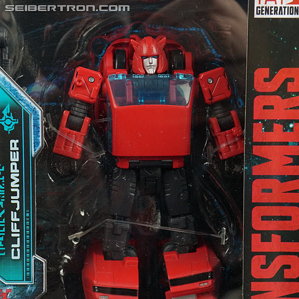 Transformers War for Cybertron: Earthrise Cliffjumper (Image #3 of 141)