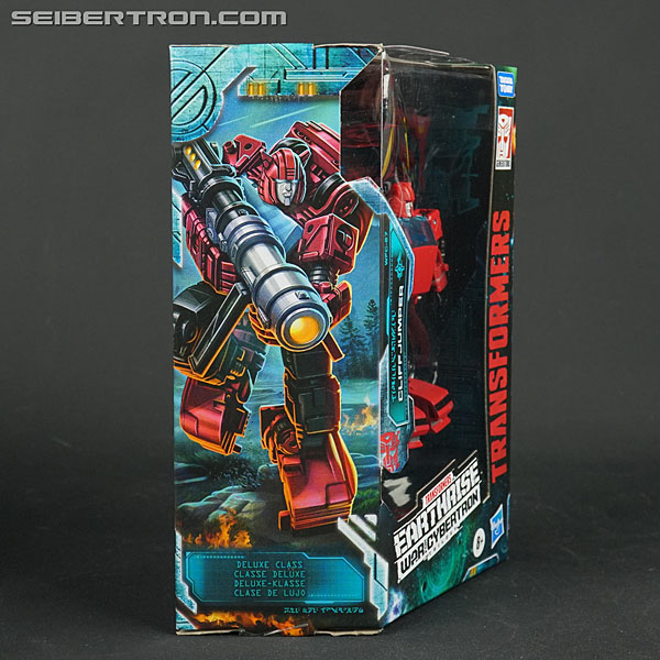 Transformers War for Cybertron: Earthrise Cliffjumper (Image #5 of 141)