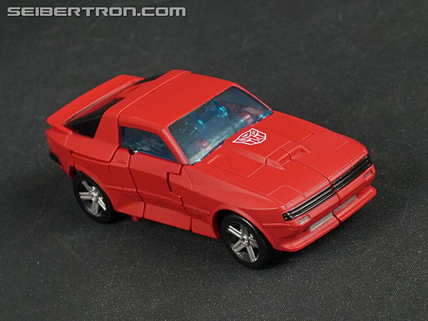 Transformers War for Cybertron: Earthrise Cliffjumper (Image #19 of 141)