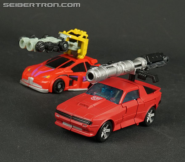Transformers War for Cybertron: Earthrise Cliffjumper (Image #52 of 141)