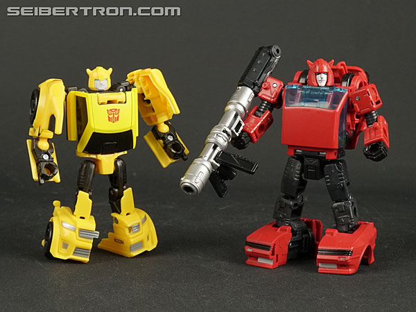 Transformers News: New Galleries: Grapple and Cliffjumper from Transformers War for Cybertron Earthrise