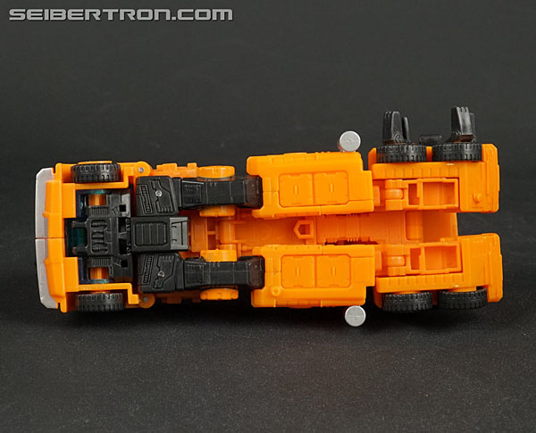 Transformers War for Cybertron: Earthrise Grapple (Image #28 of 156)