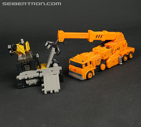 Transformers War for Cybertron: Earthrise Grapple (Image #38 of 156)