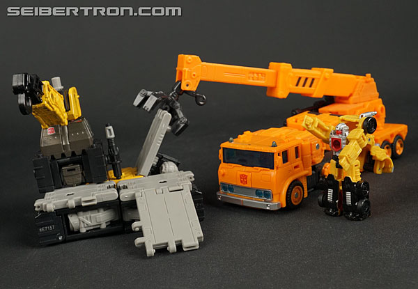 Transformers War for Cybertron: Earthrise Grapple (Image #41 of 156)