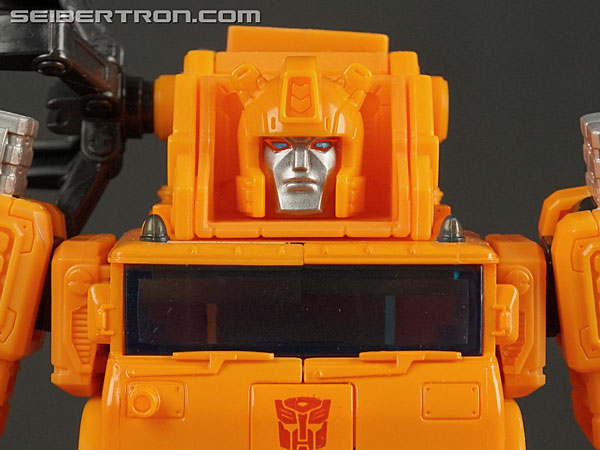 War for Cybertron: Earthrise Grapple gallery
