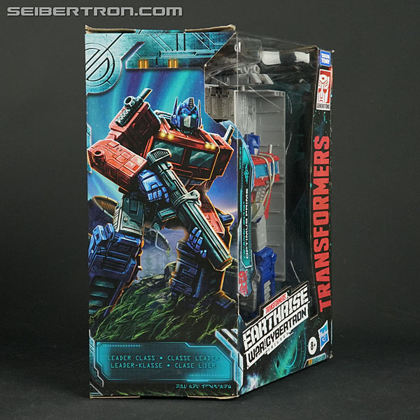 Transformers War for Cybertron: Earthrise Optimus Prime (Image #4 of 267)