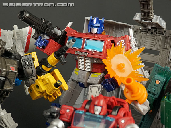 Transformers War for Cybertron: Earthrise Optimus Prime (Image #191 of 267)