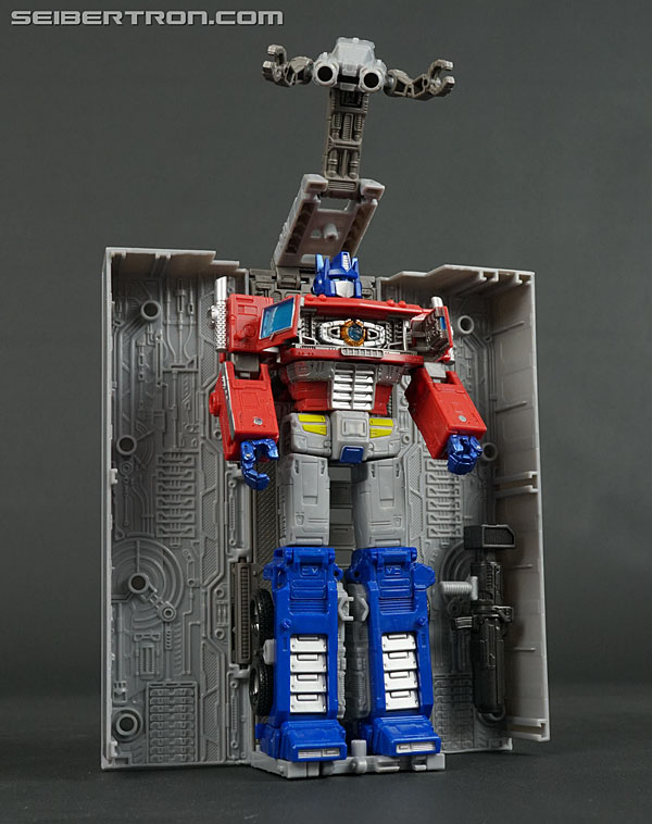 Transformers War for Cybertron: Earthrise Optimus Prime (Image #214 of 267)