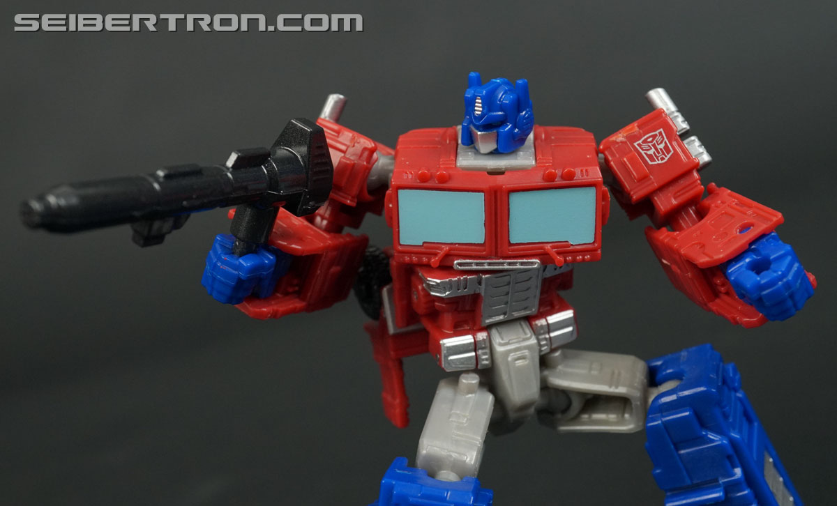 Transformers War for Cybertron: Kingdom Optimus Prime (Image #75 of 108)