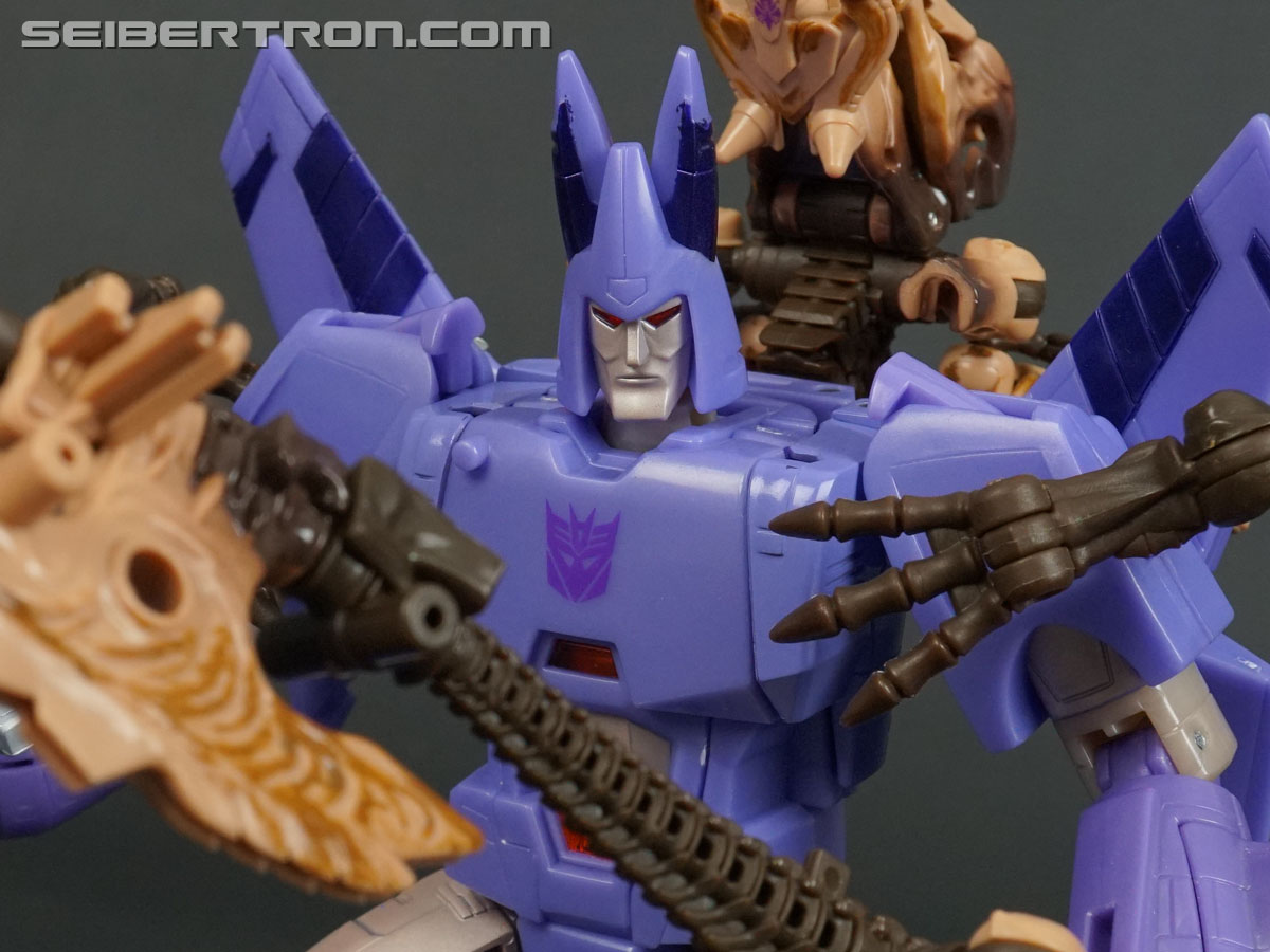 Transformers War for Cybertron: Kingdom Cyclonus (Image #157 of 210)