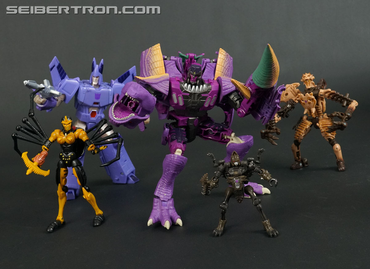 Transformers War for Cybertron: Kingdom Megatron (Image #196 of 209)