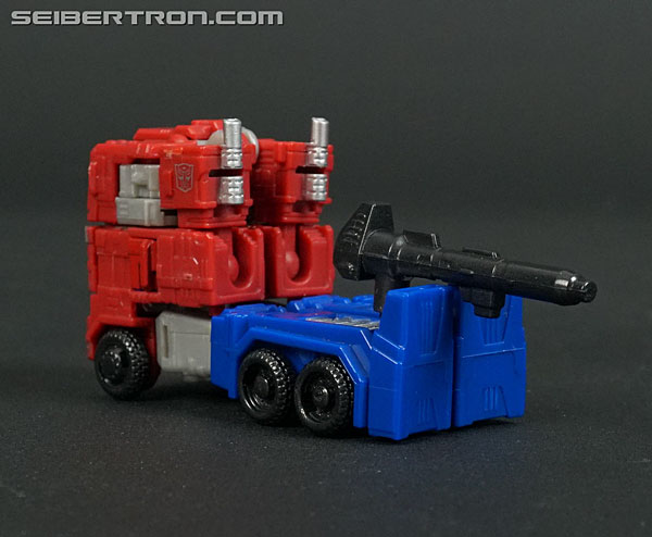 Transformers War for Cybertron: Kingdom Optimus Prime (Image #24 of 108)