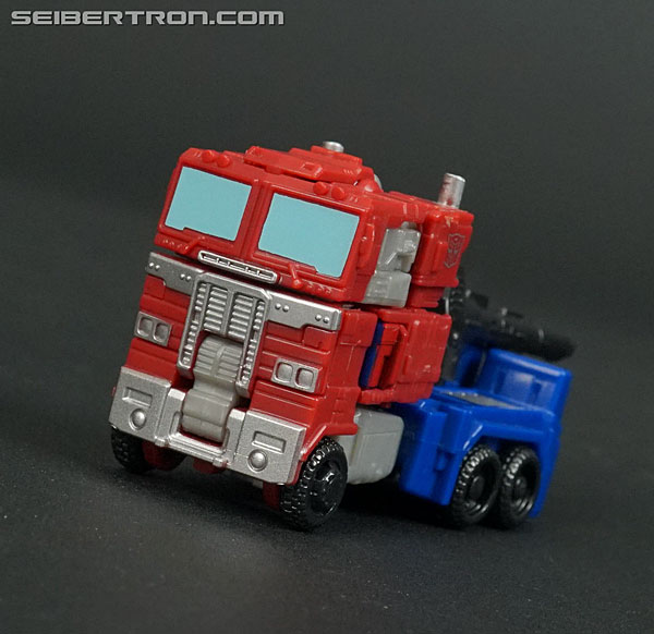 Transformers War for Cybertron: Kingdom Optimus Prime (Image #26 of 108)