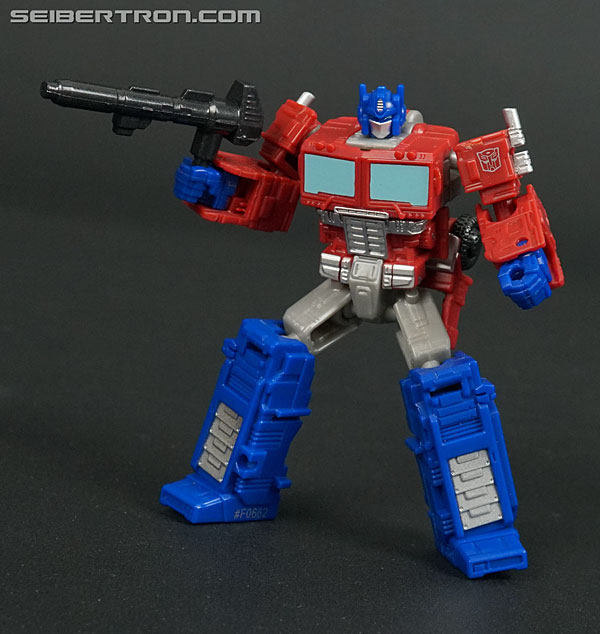 Transformers War for Cybertron: Kingdom Optimus Prime (Image #68 of 108)