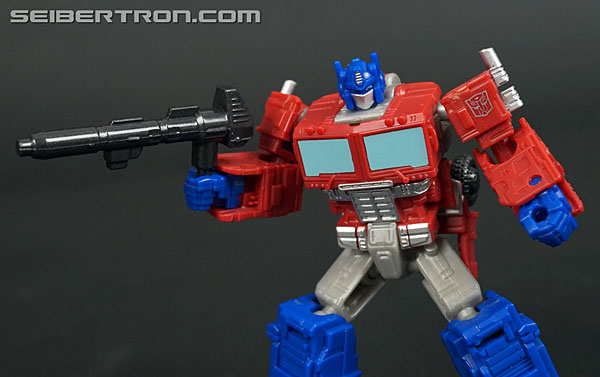 Transformers War for Cybertron: Kingdom Optimus Prime (Image #69 of 108)