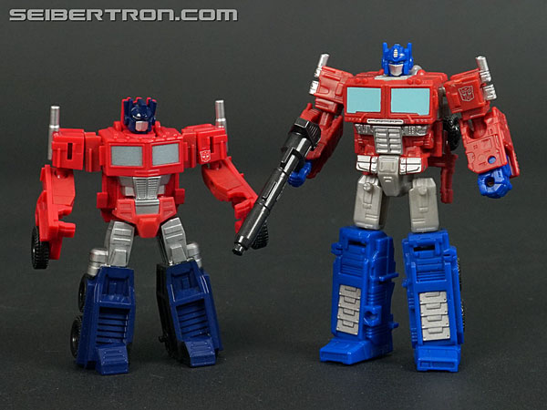 Transformers War for Cybertron: Kingdom Optimus Prime (Image #89 of 108)