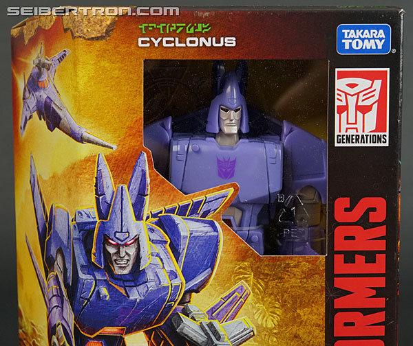 Transformers War for Cybertron: Kingdom Cyclonus (Image #2 of 210)