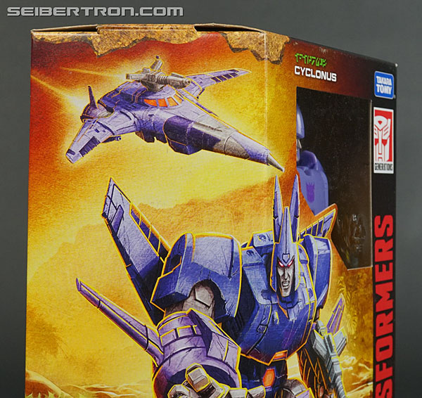 Transformers War for Cybertron: Kingdom Cyclonus (Image #8 of 210)