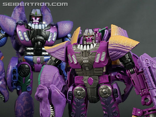 Transformers War for Cybertron: Kingdom Megatron Toy Gallery (Image ...