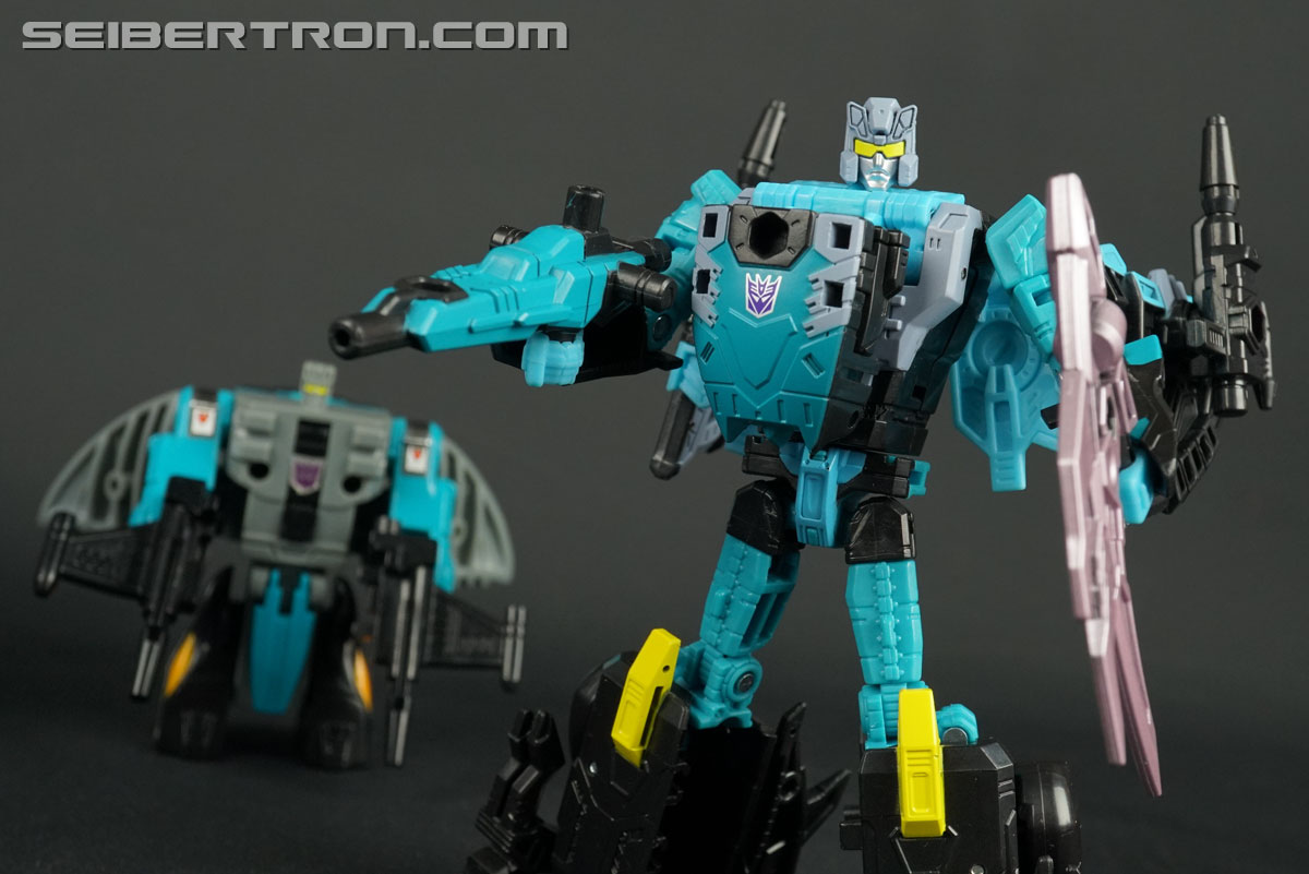 Transformers Generations Selects Seawing (Kraken) (Image #184 of 216)