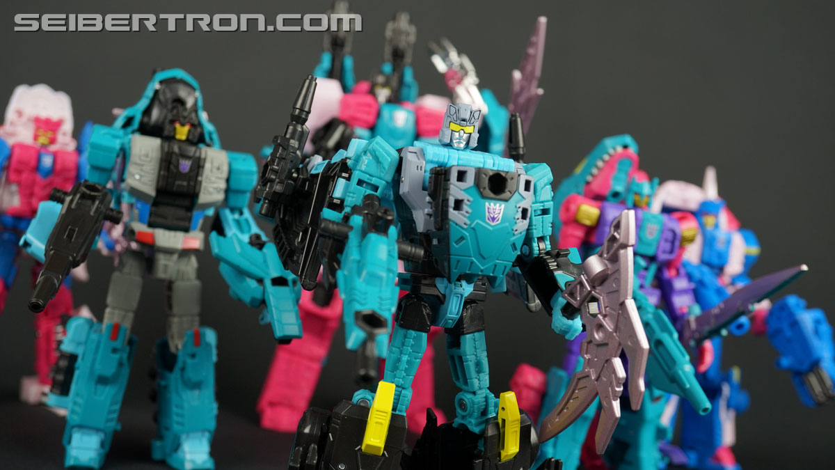 Transformers Generations Selects Seawing (Kraken) (Image #195 of 216)