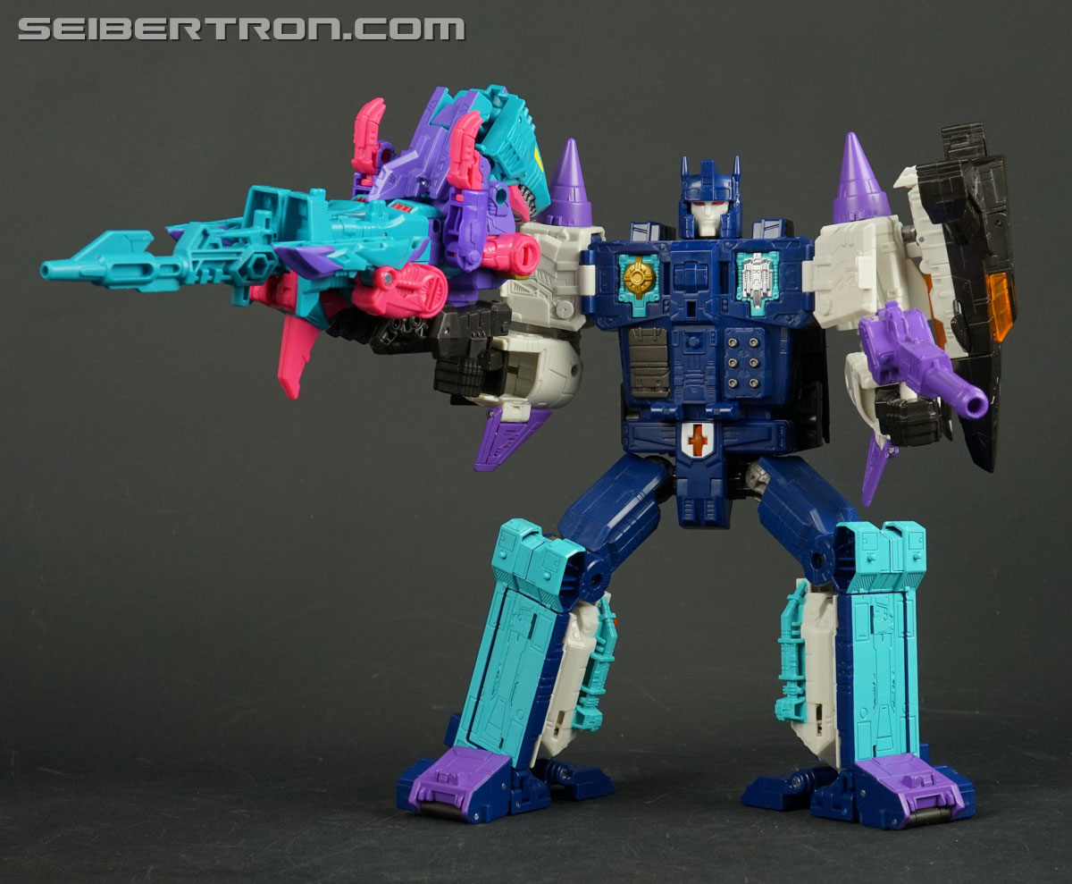 Transformers Generations Selects Overbite (Image #104 of 206)