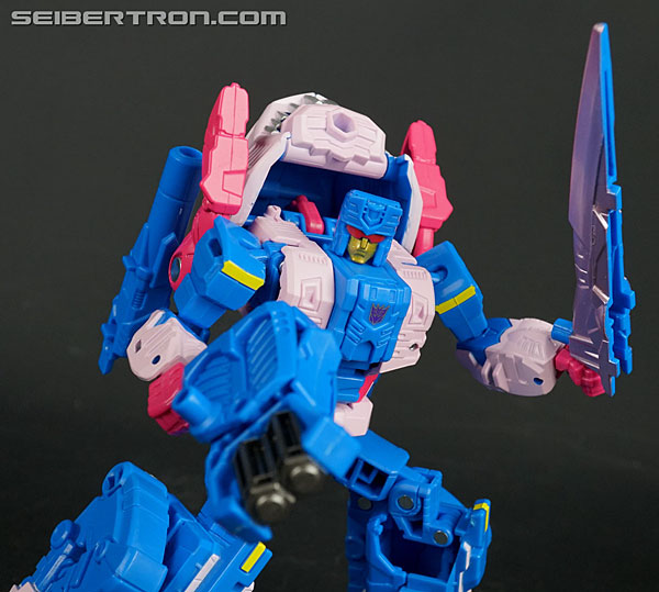 Transformers Generations Selects Skalor (Gulf) (Image #189 of 229)