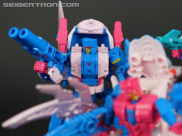 Transformers Generations Selects Skalor (Gulf) (Image #216 of 229)