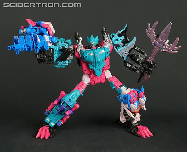 Transformers Generations Selects Skalor (Gulf) (Image #228 of 229)