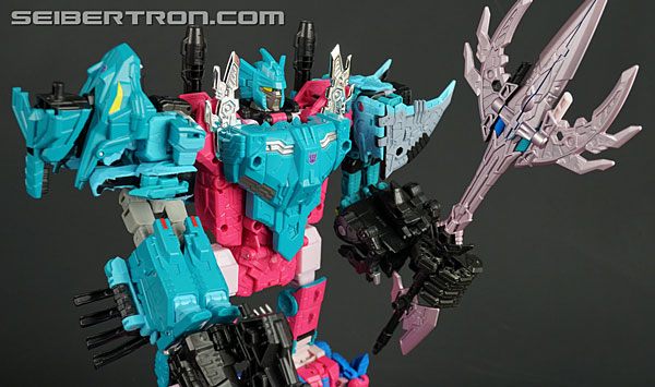 Transformers Generations Selects Piranacon (King Poseidon) (Image #41 of 205)