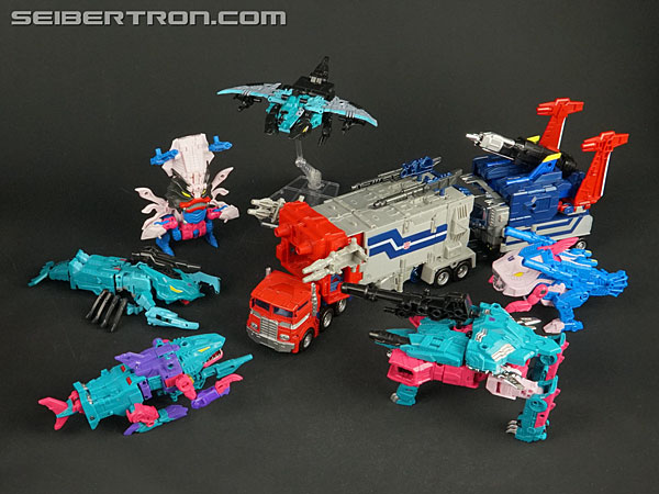 Transformers Generations Selects Seawing (Kraken) (Image #49 of 216)