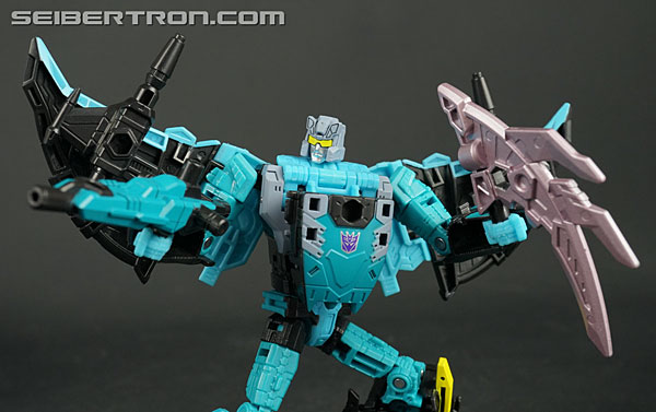 Transformers Generations Selects Seawing (Kraken) (Image #148 of 216)
