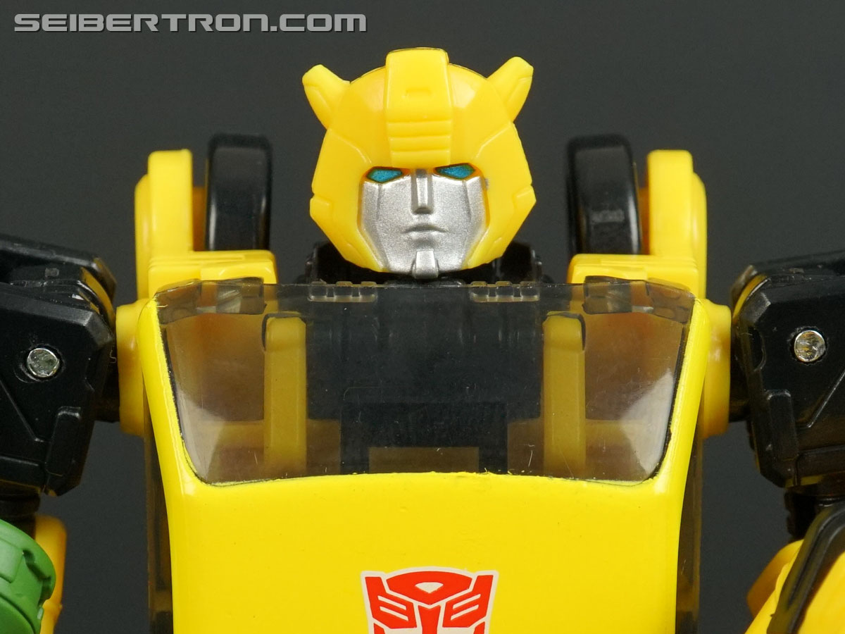 Transformers War for Cybertron: Trilogy Bumblebee (Image #167 of 210)