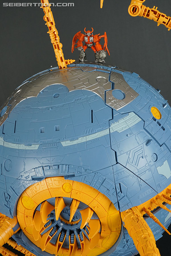 Transformers News: New Gallery: Transformers War for Cybertron Trilogy UNICRON (Part 1: Planet Mode)