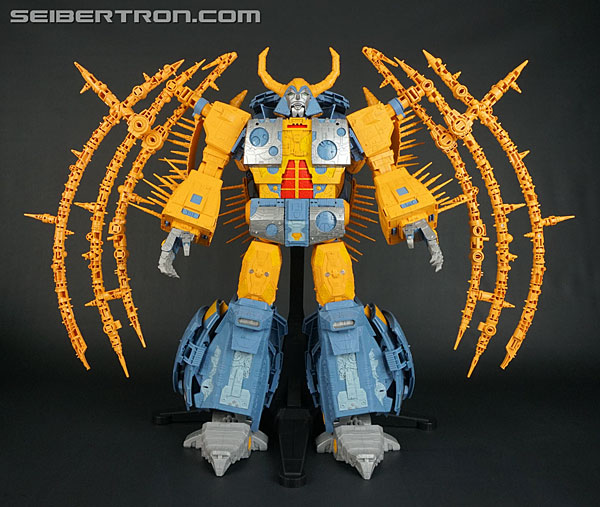 Transformers News: New Gallery: Transformers War for Cybertron Trilogy UNICRON (Part 2: Robot Mode)