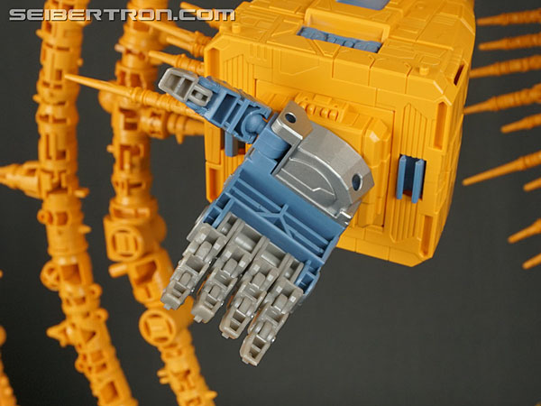 Transformers War for Cybertron: Trilogy Unicron (Image #404 of 650)