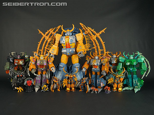 Transformers War for Cybertron: Trilogy Unicron (Image #569 of 650)