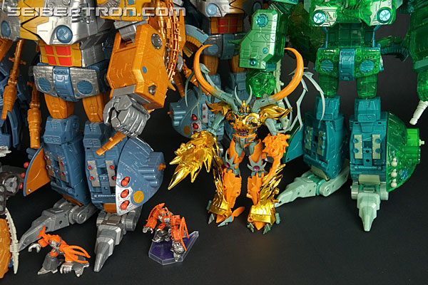 Transformers War for Cybertron: Trilogy Unicron (Image #577 of 650)