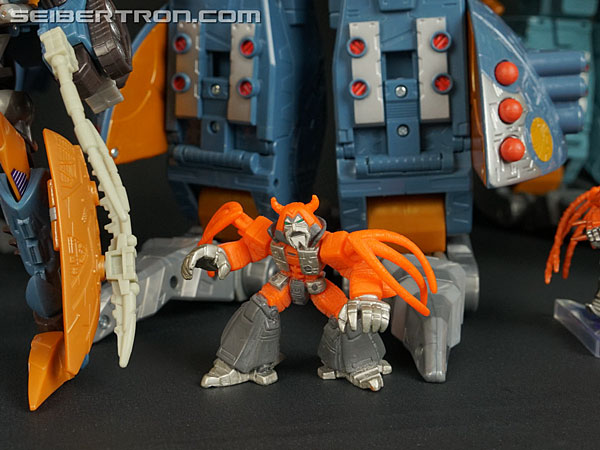 Transformers War for Cybertron: Trilogy Unicron (Image #579 of 650)