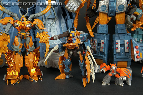 Transformers War for Cybertron: Trilogy Unicron (Image #580 of 650)