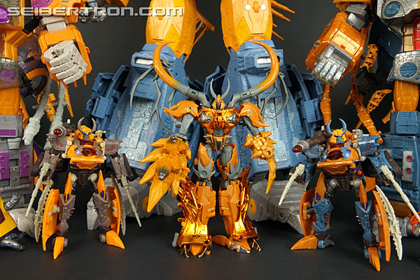 Transformers War for Cybertron: Trilogy Unicron (Image #581 of 650)