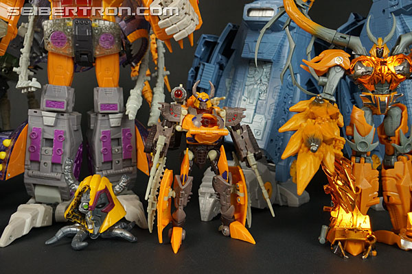 Transformers War for Cybertron: Trilogy Unicron (Image #582 of 650)