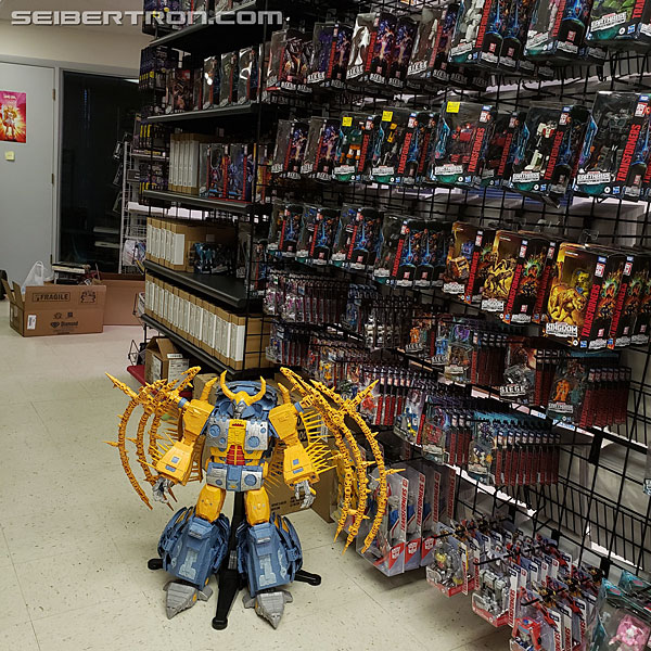 Transformers War for Cybertron: Trilogy Unicron (Image #637 of 650)