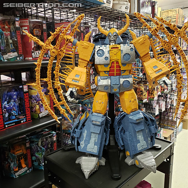 Transformers War for Cybertron: Trilogy Unicron (Image #638 of 650)