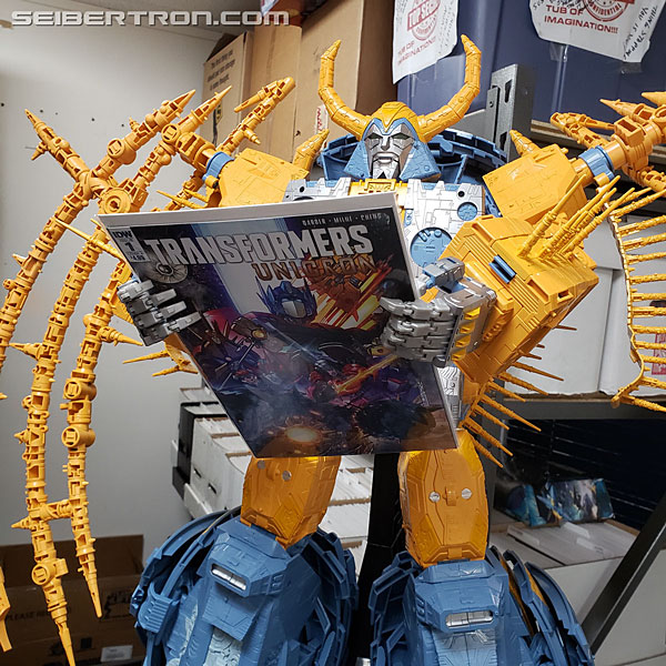 Transformers War for Cybertron: Trilogy Unicron (Image #648 of 650)