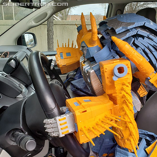Transformers War for Cybertron: Trilogy Unicron (Image #650 of 650)