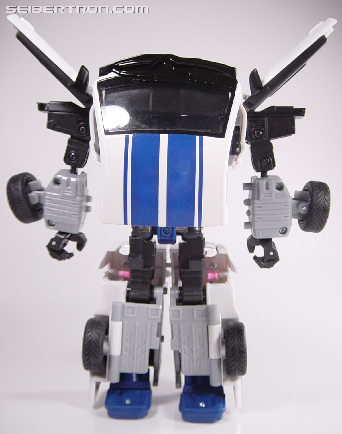 Transformers Alternators Wheeljack (Image #69 of 106)