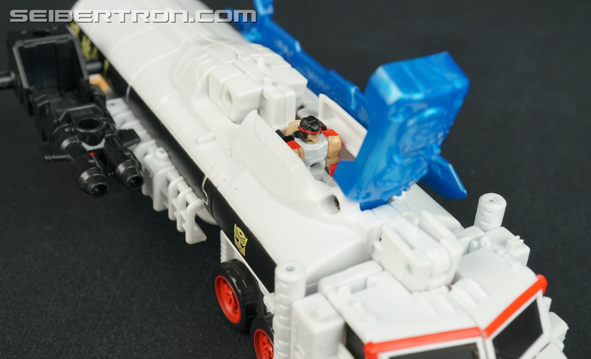 Street Fighter X Transformers Convoy [Ryu] (Optimus Prime [Ryu]) (Image #37 of 158)