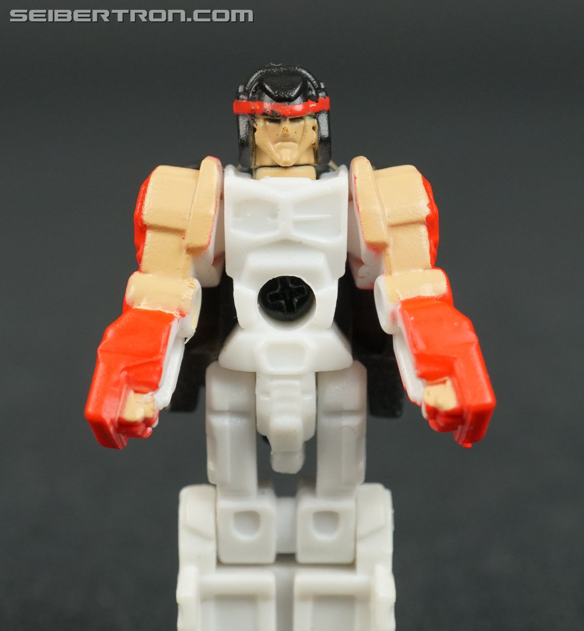 Street Fighter X Transformers Convoy [Ryu] (Ryu) (Image #17 of 43)