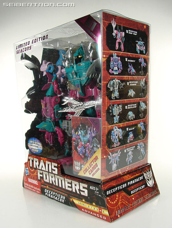 Transformers G1 Commemorative Series Piranacon (Reissue) (Image #3 of 108)